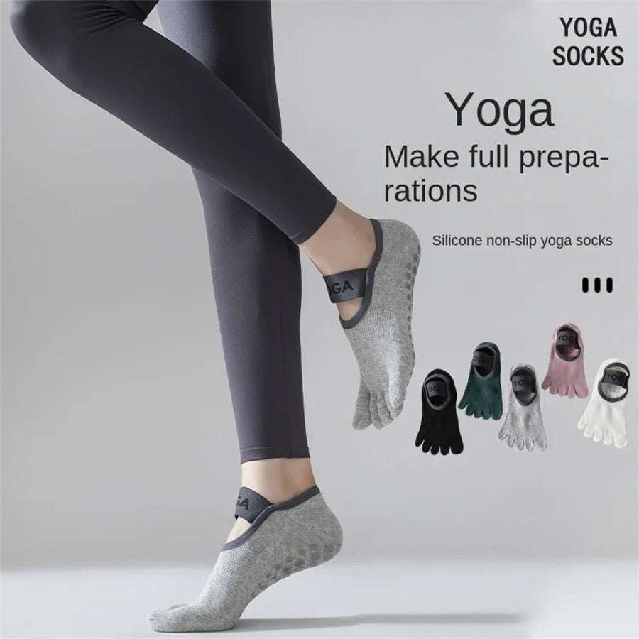 1 Pair of Women's Five Finger Anti Slip Cotton Yoga Socks